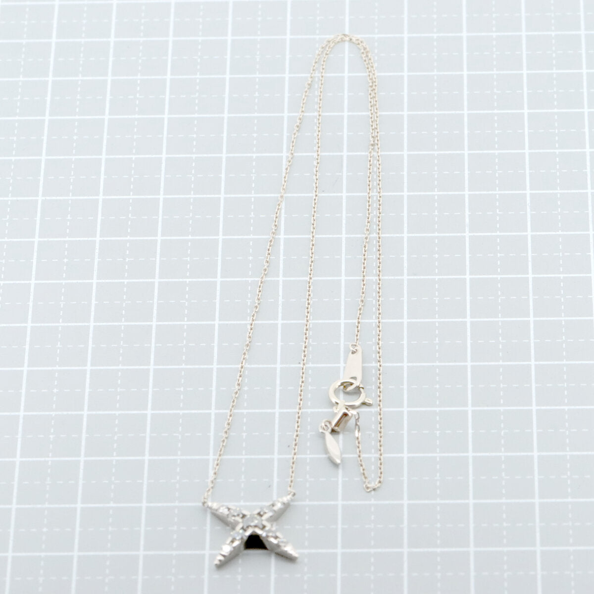カシケイ ネイキッド K18BG ダイヤモンド ネックレス