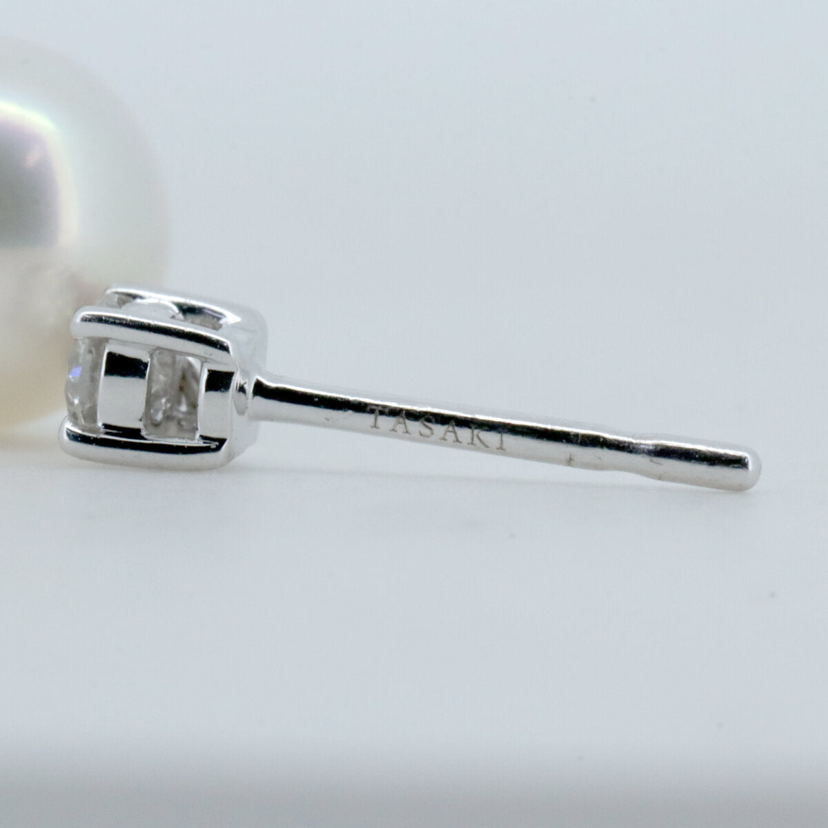 Tasaki Au750 ホワイト ゴールド パール ダイヤモンド ピアス