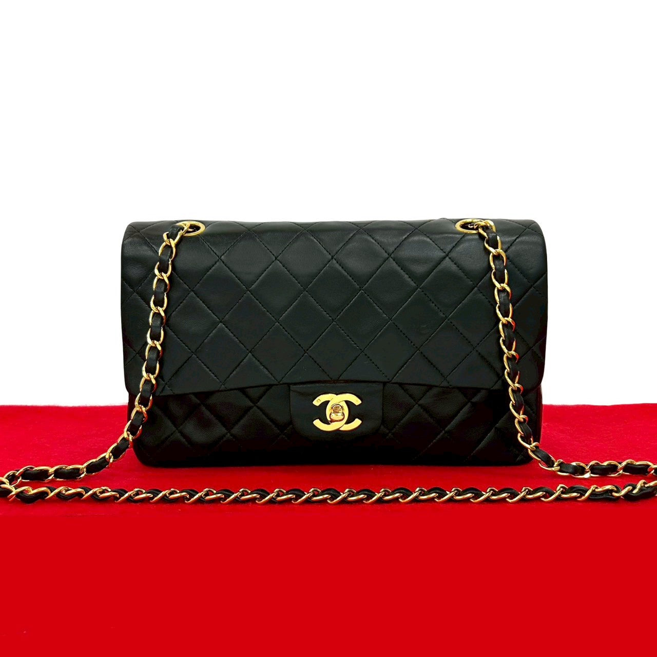 シャネル マトラッセ ラムスキン ショルダーバッグ