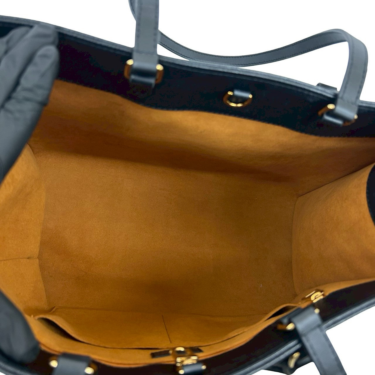 ルイ・ヴィトン オンザゴー モノグラム バッグ