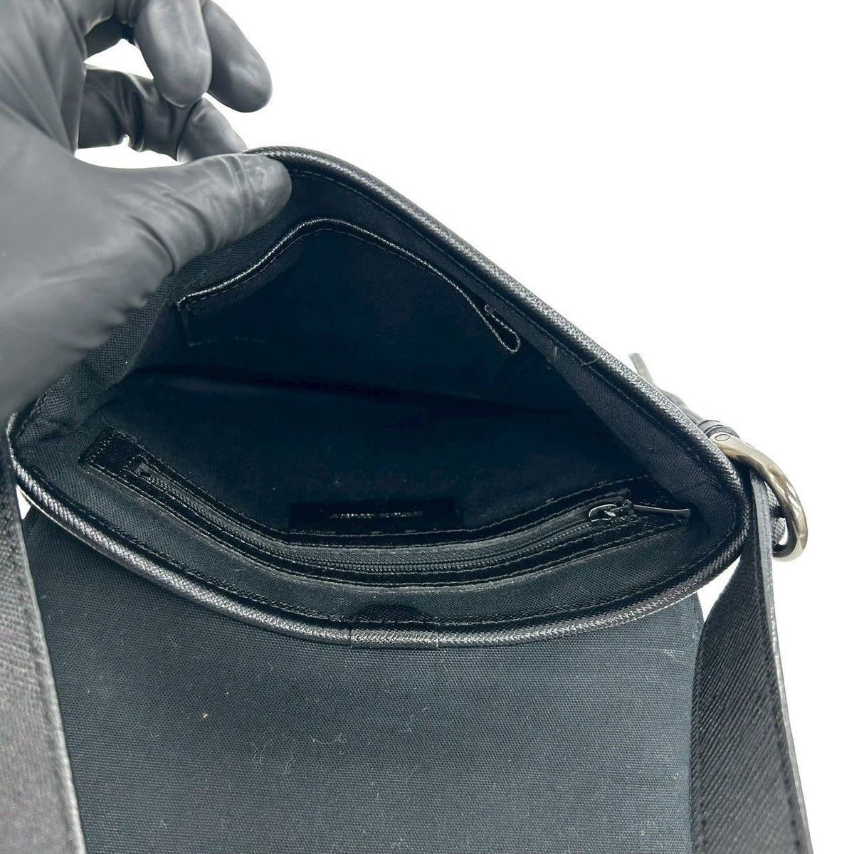 バーバリー レザーキャンバスショルダーバッグ