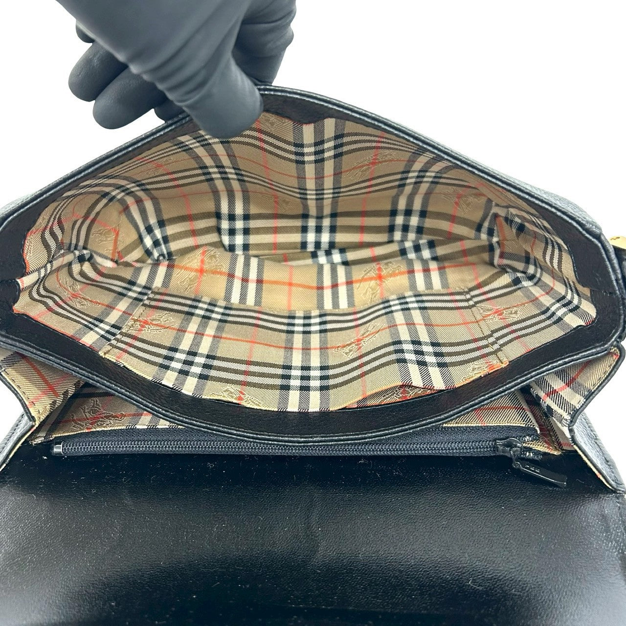 バーバリー レザーショルダーバッグ