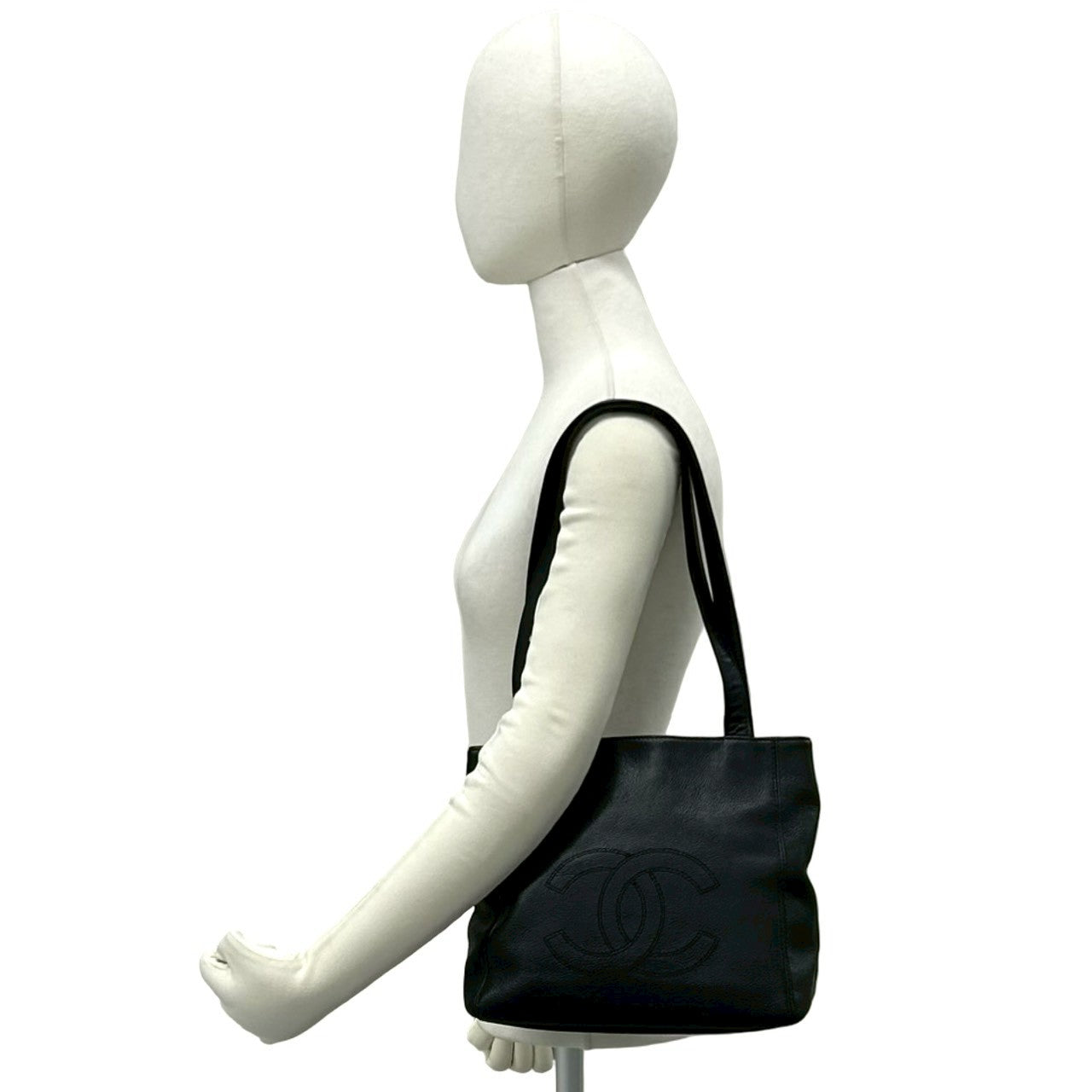シャネル レザー トートバッグ