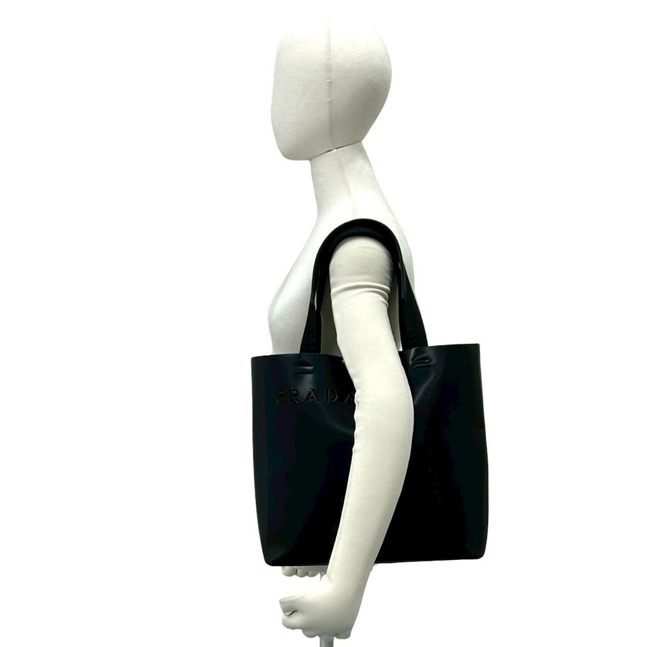 プラダ レザートートバッグ