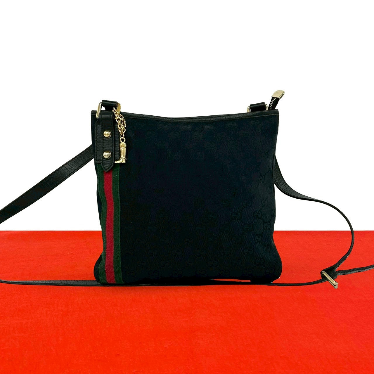 グッチ GGキャンバス レザー ショルダーバッグ