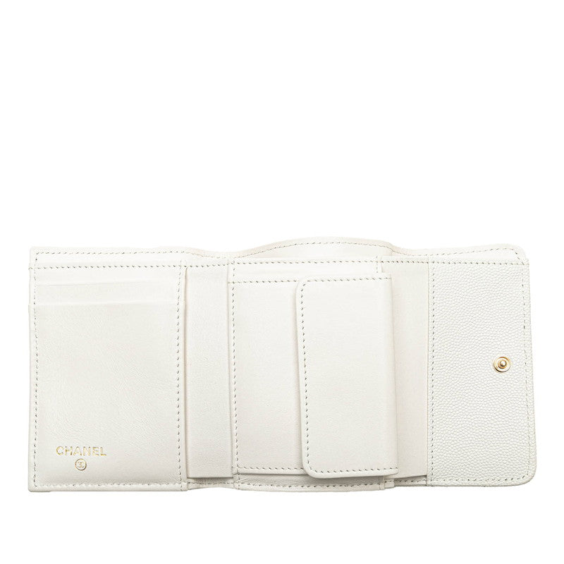 シャネル ココマーク ビジュー マトラッセ キャビアスキン 三つ折り財布