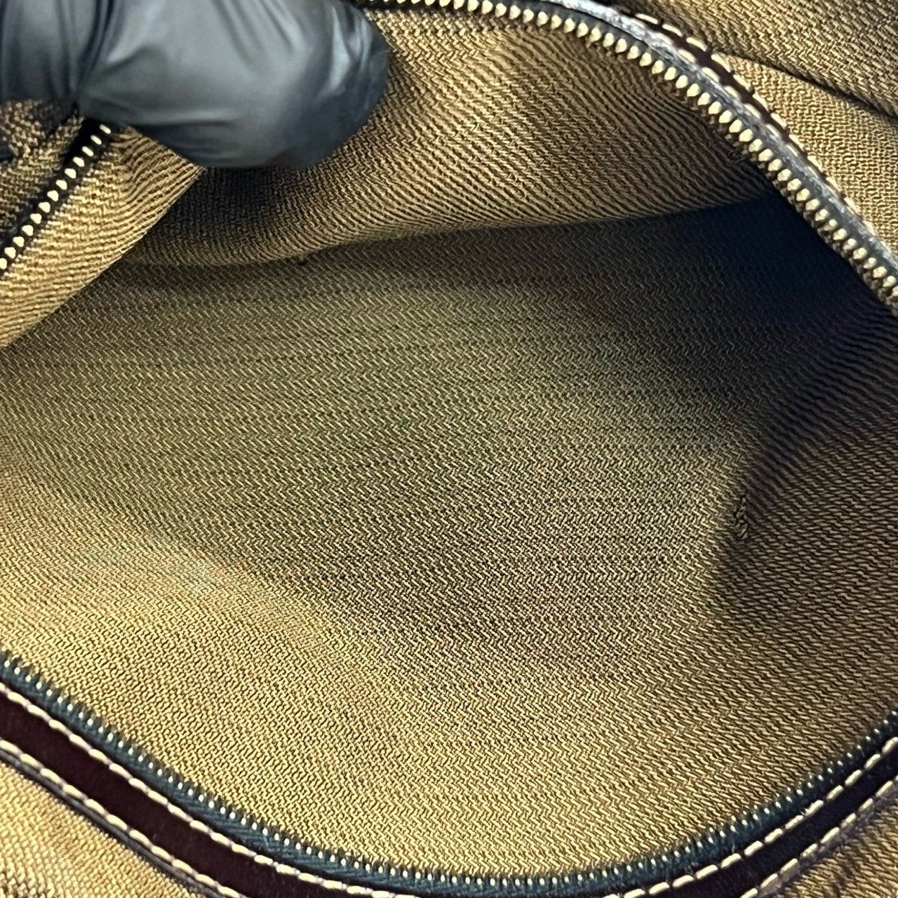 フェンディ ズッカ キャンバス レザー ハンドバッグ