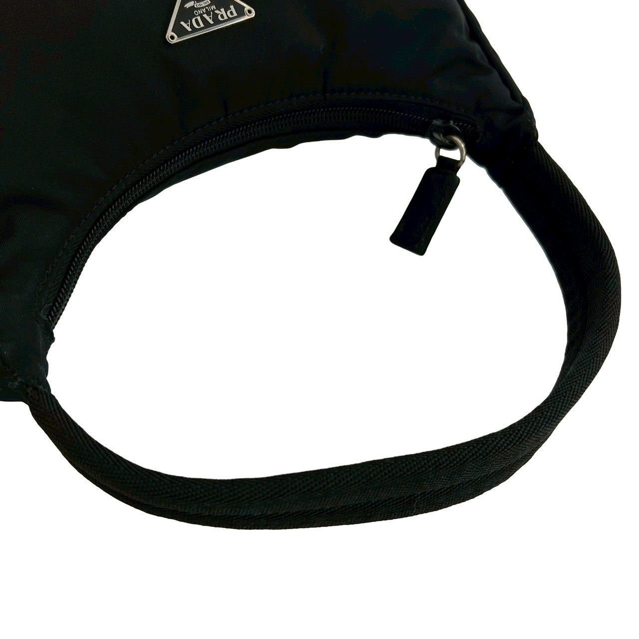 プラダ テスート ナイロン ハンドバッグ