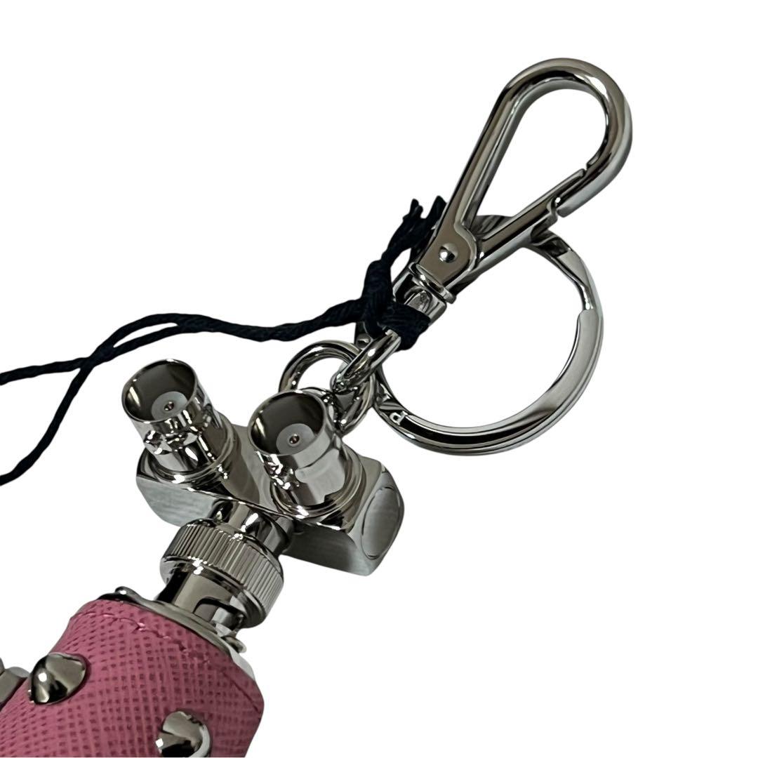 プラダ ロボット レザー メタル キーホルダーチャーム