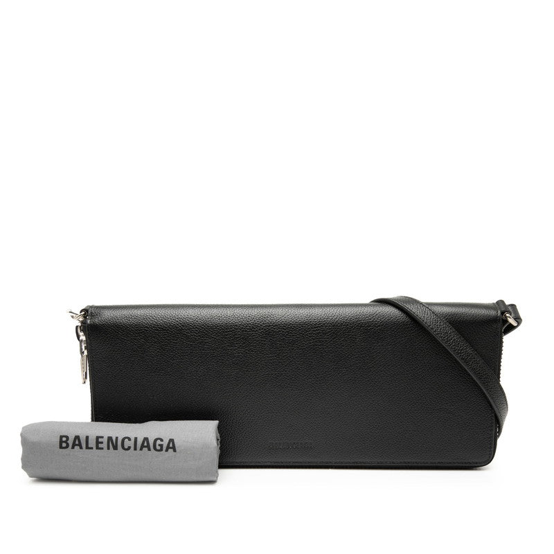 バレンシアガ LEASH CLUTCH レザーショルダーバッグ