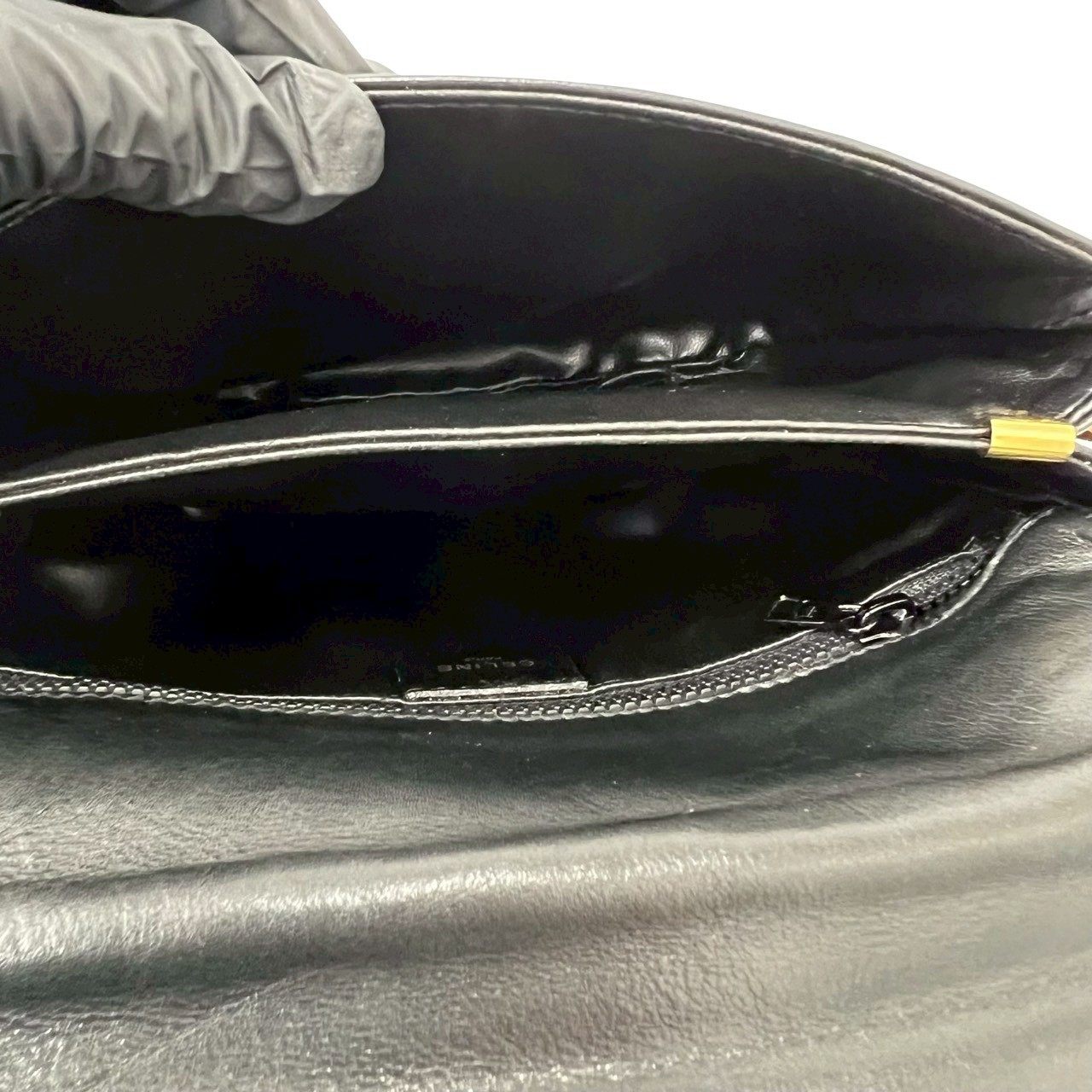 セリーヌ レザーショルダーバッグ