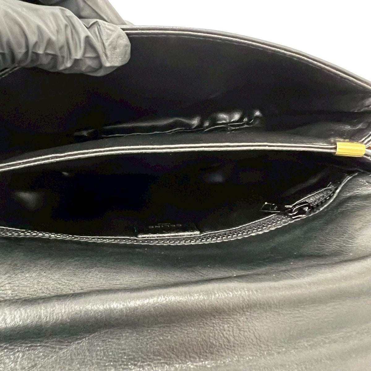 セリーヌ レザーショルダーバッグ
