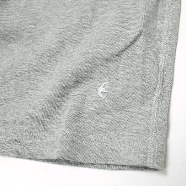 koko コットンUネックTシャツ