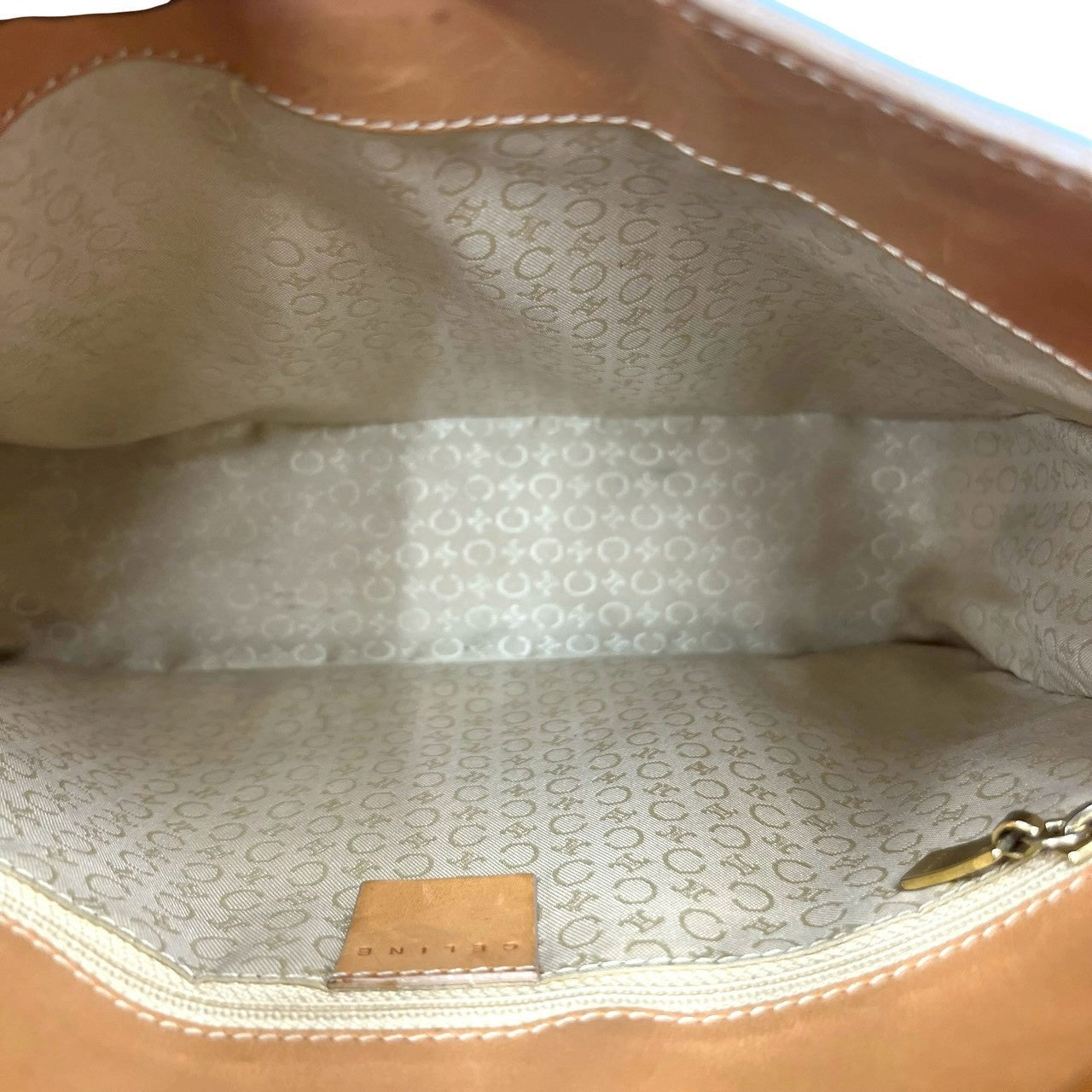 セリーヌ レザーショルダーバッグ