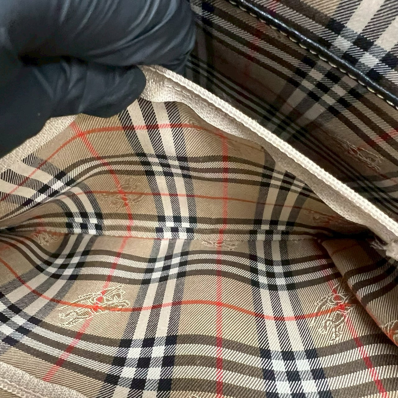 バーバリー レザートートバッグ