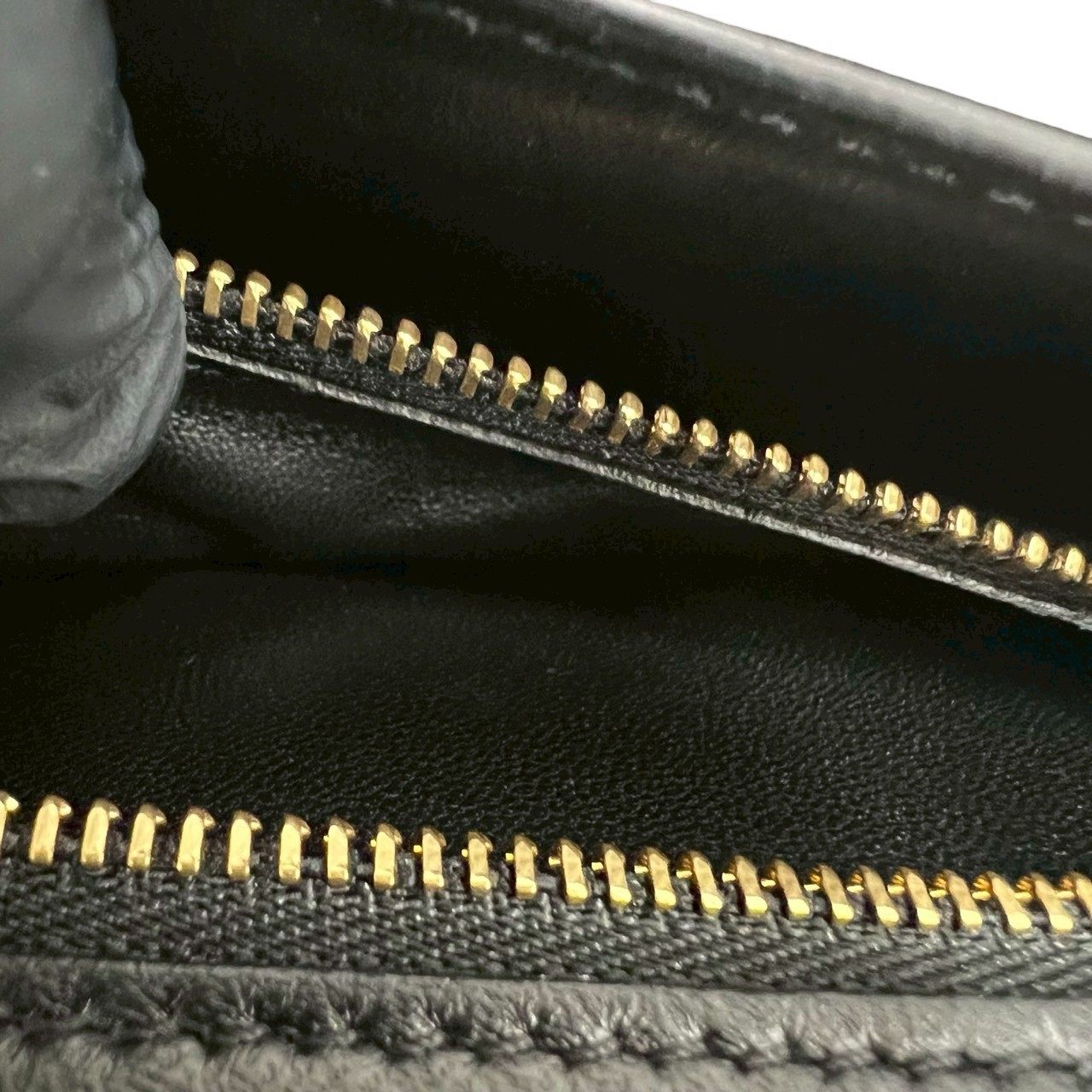 セリーヌ クラシックボックス レザー ショルダーバッグ