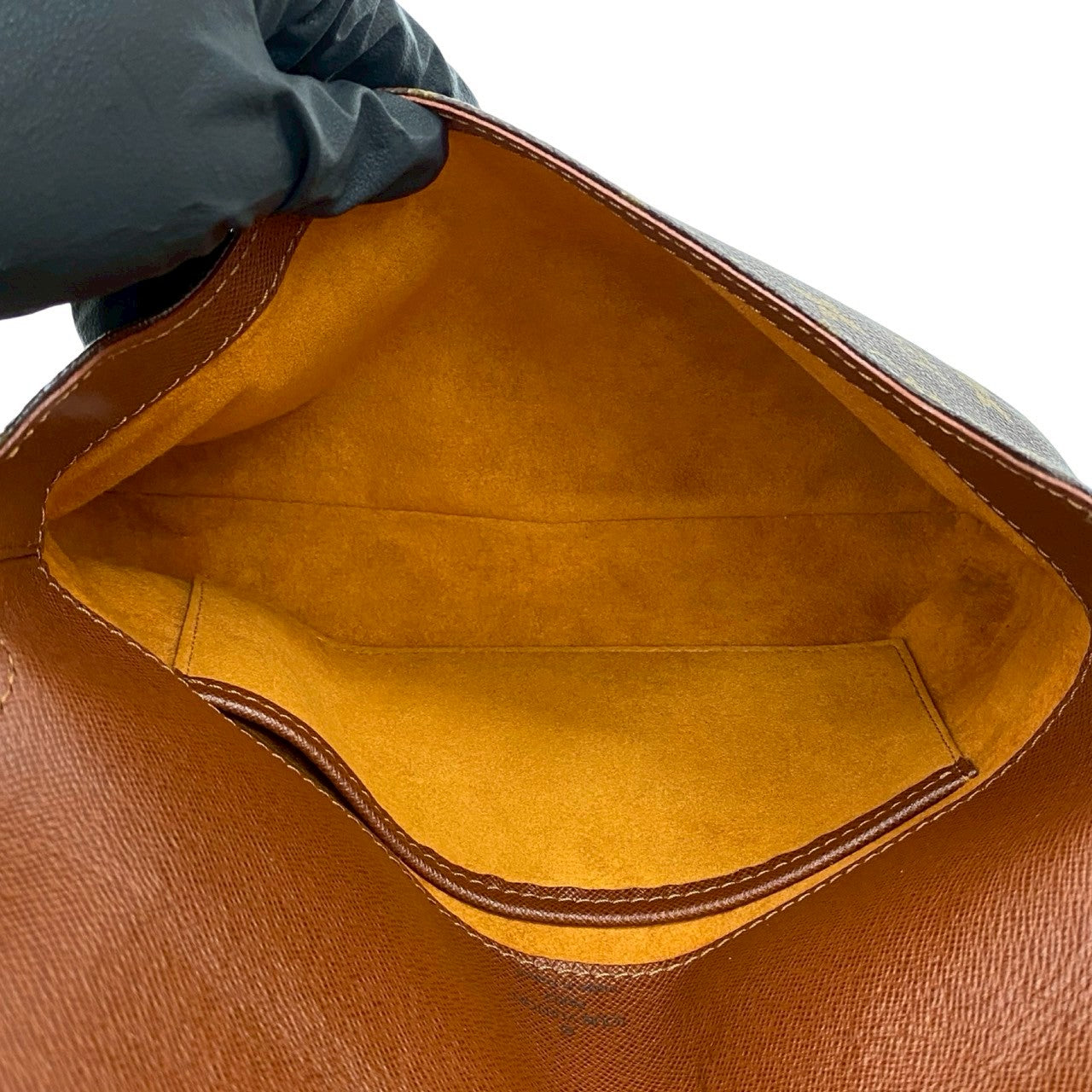 ルイヴィトン モノグラム ミュゼット タンゴ ショルダーバッグ