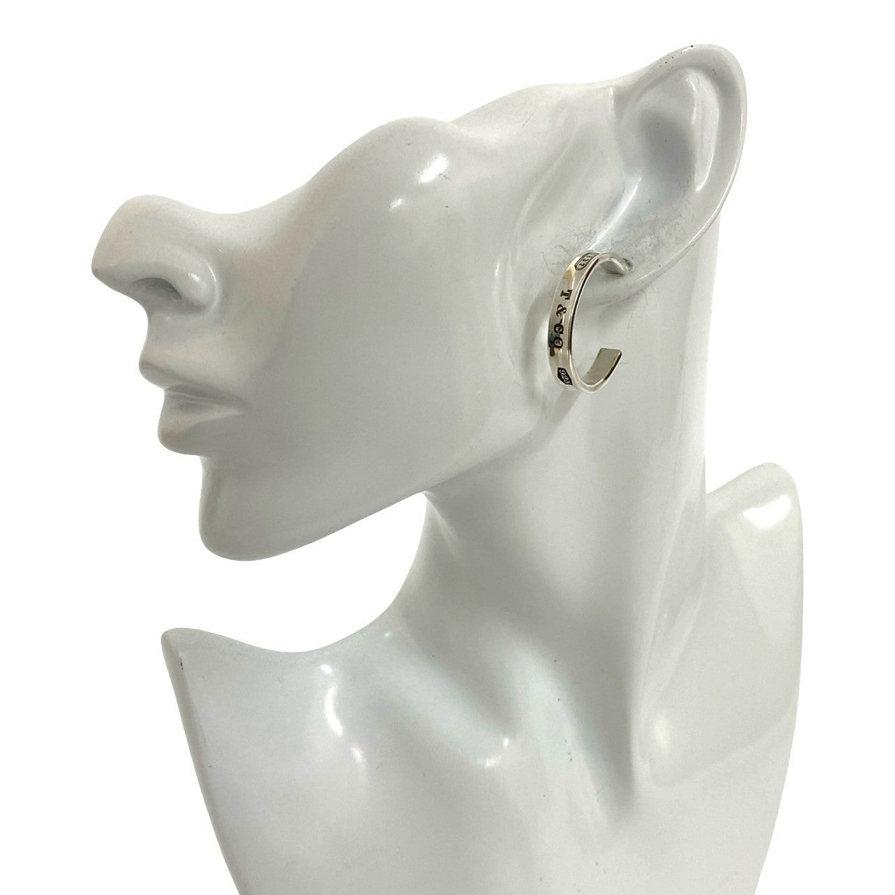 ティファニー 1837 シルバー ピアス