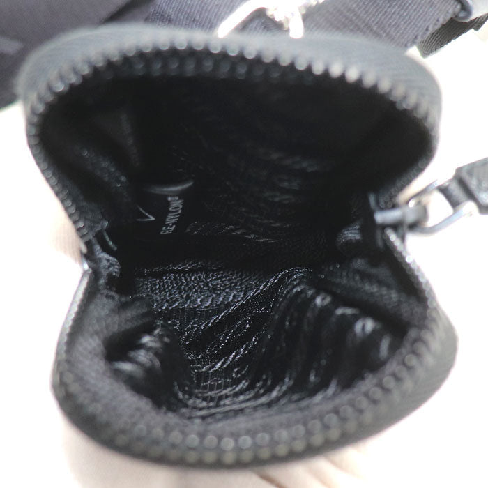 プラダ Re-Nylon ショルダーバッグ