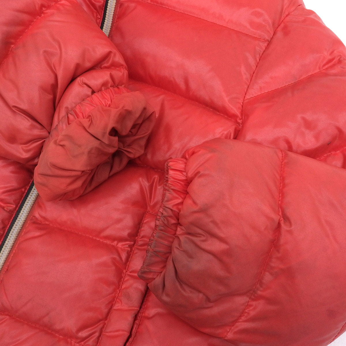 Moncler キッズ ダウンジャケット レッド サイズ3