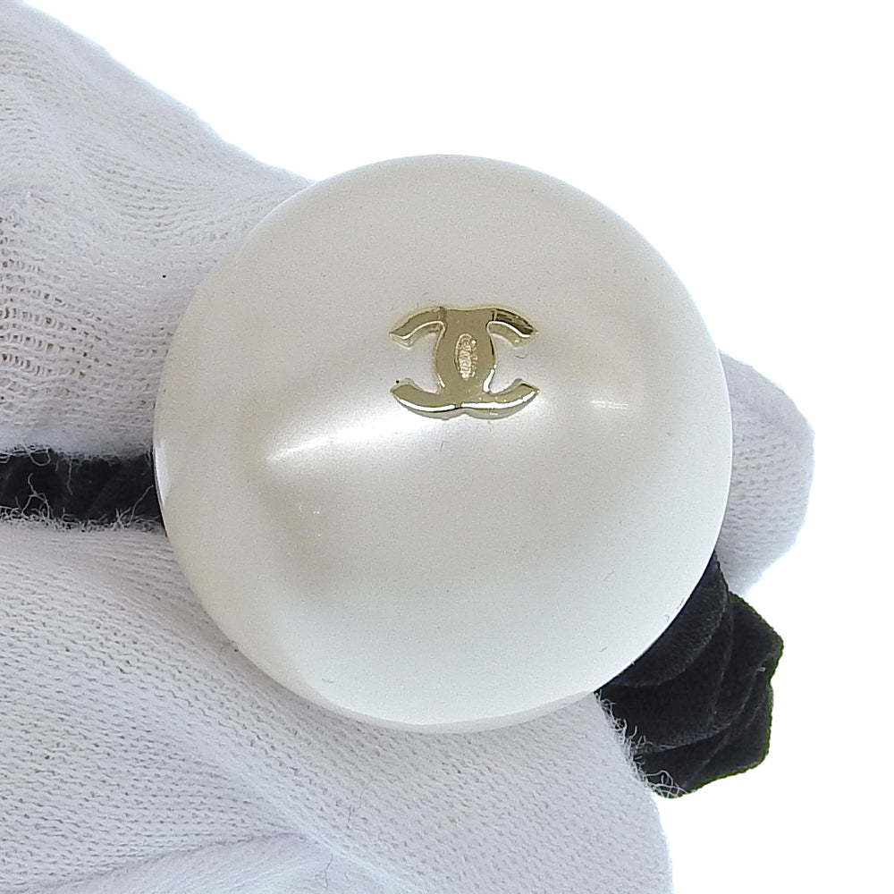 シャネル ヘア タイ フェイク パール ロゴ