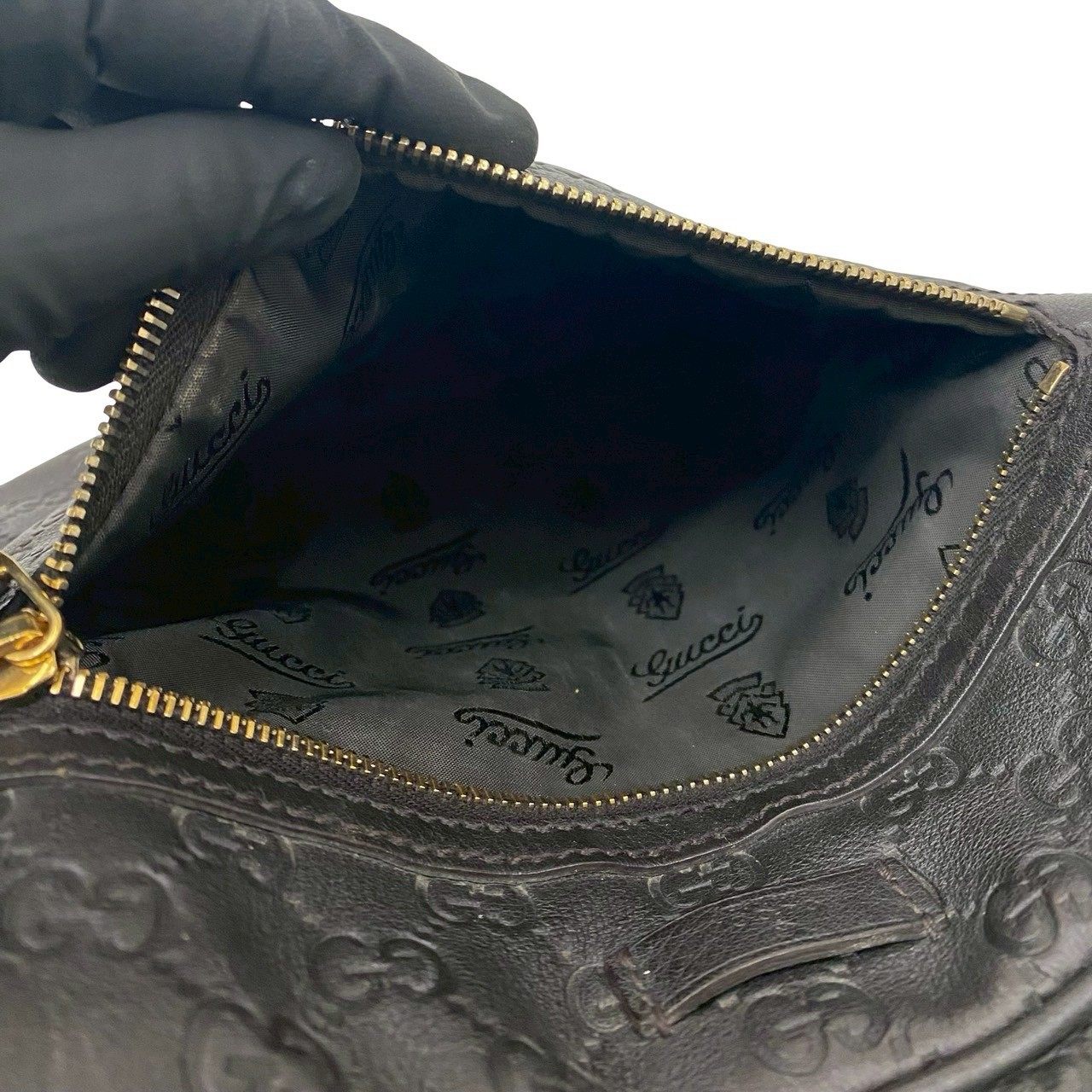 グッチ レザーショルダーバッグ