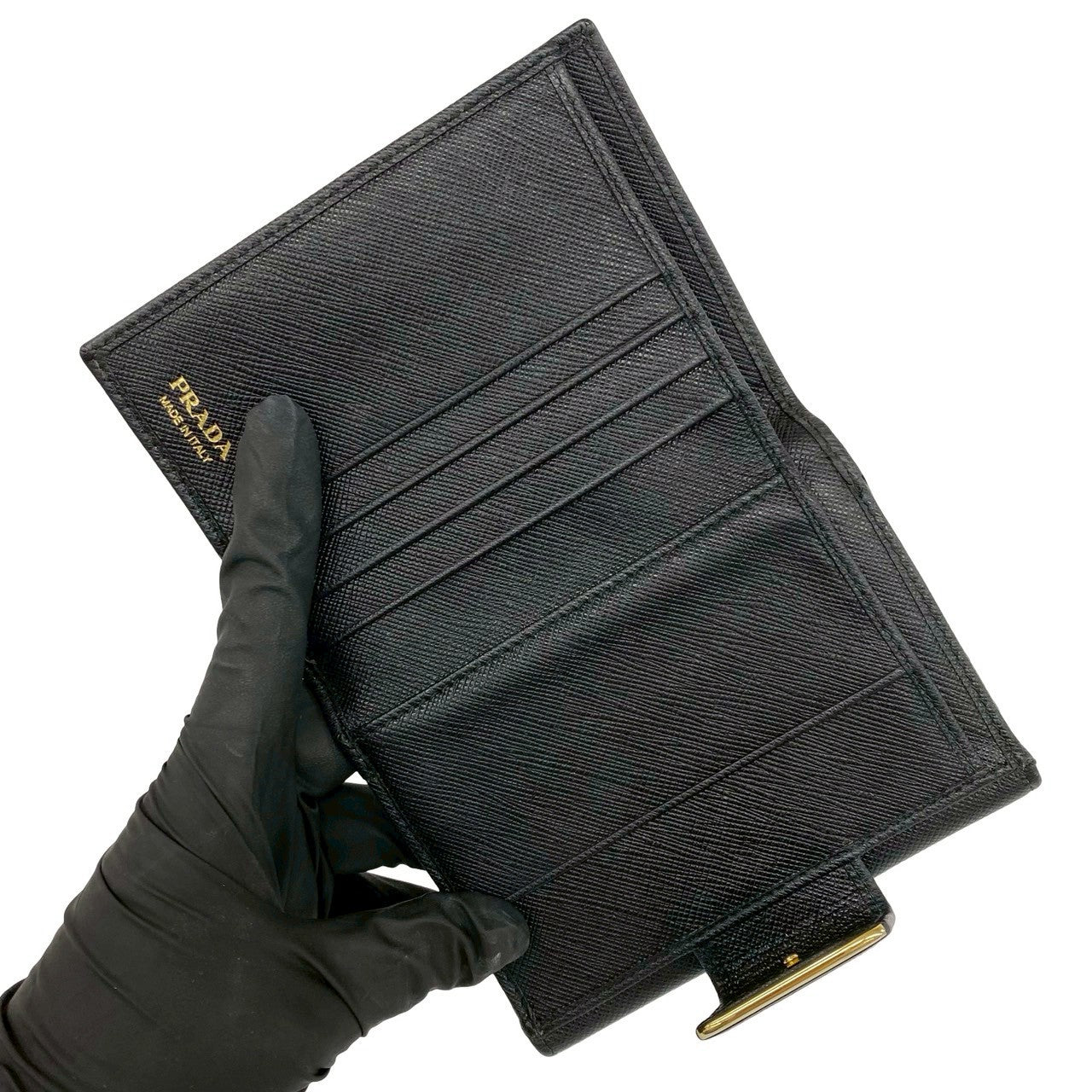 プラダ レザー二つ折り財布