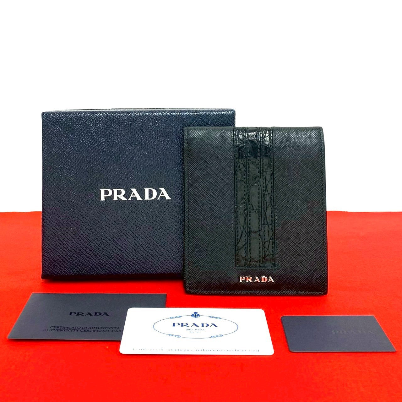プラダ サフィアーノ レザー 二つ折り財布