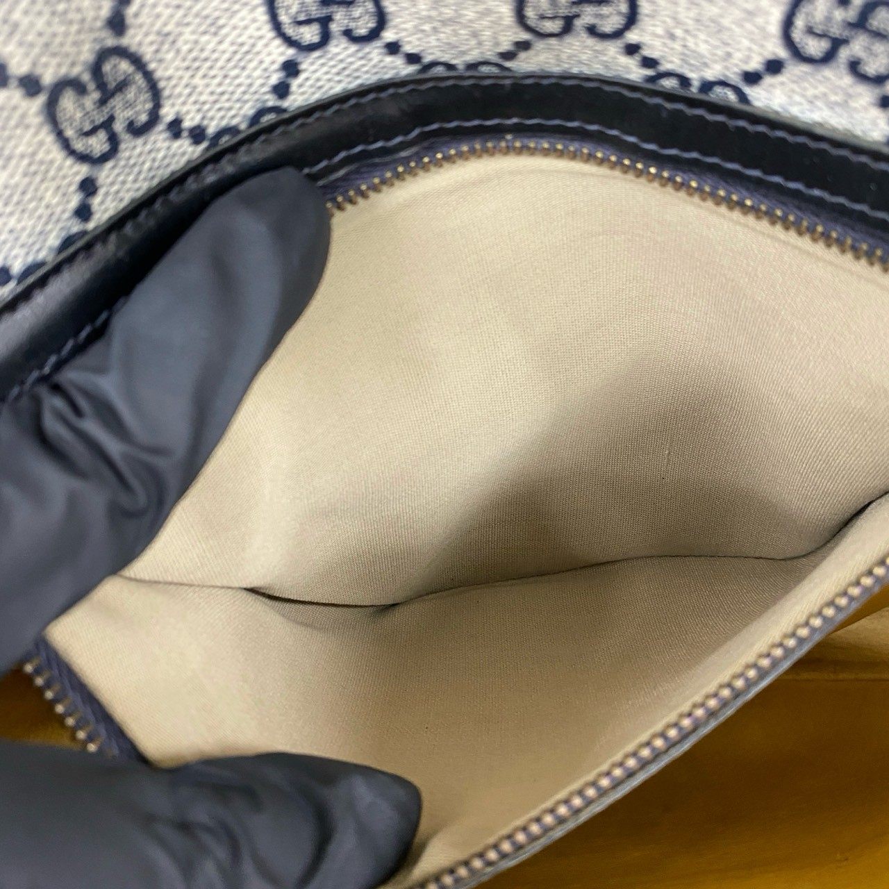 グッチ GGレザーPVCショルダーバッグ