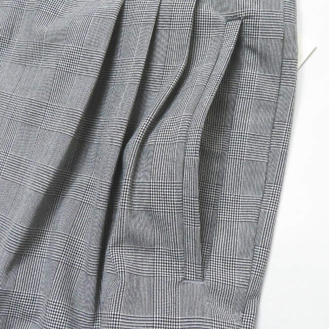 マンド GLEN CHECK TUCK WIDE PANTS ポリエステルレーヨンパンツ