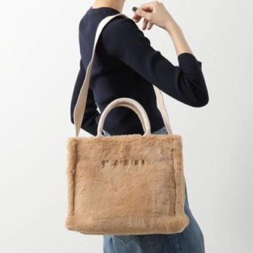 マルニ FAUX FUR BASKET SHOPPER フェイクファー ハンドバッグ