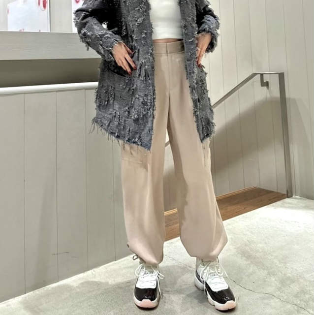 H BEAUTY&YOUTH アセテート サテン パンツ