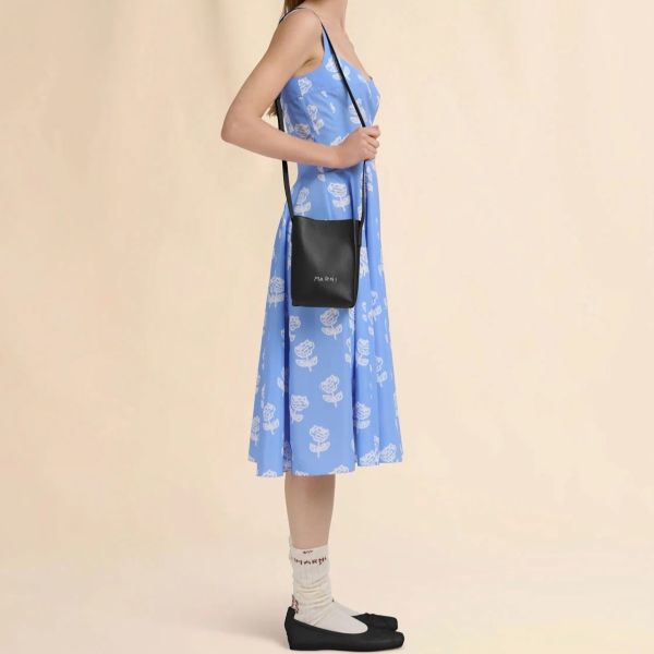 マルニ MUSEO MENDING SOFT BAG NANO カーフレザー ショルダーバッグ