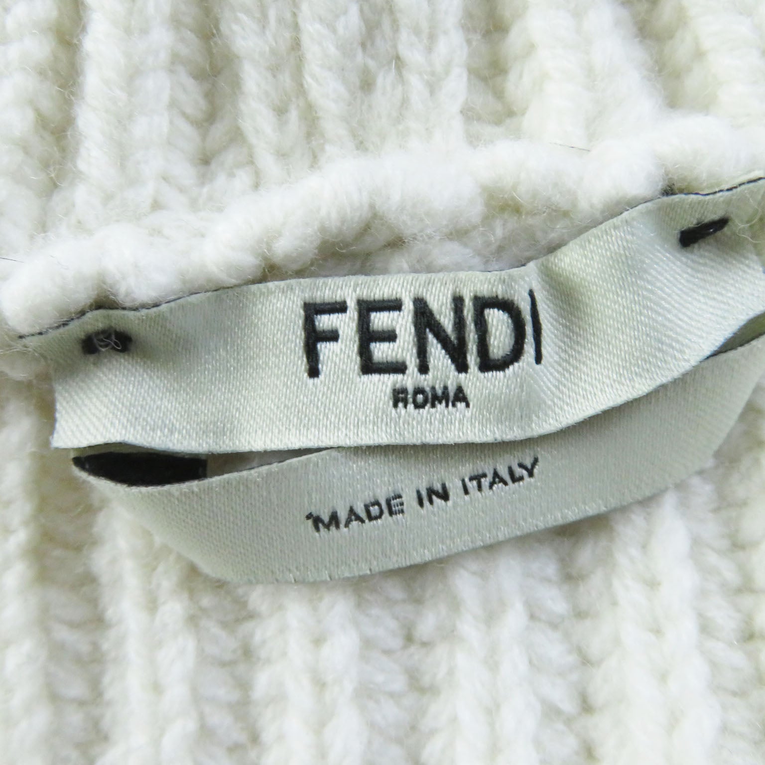 フェンディ ウール カシミア FF ロゴ ニット フーディ