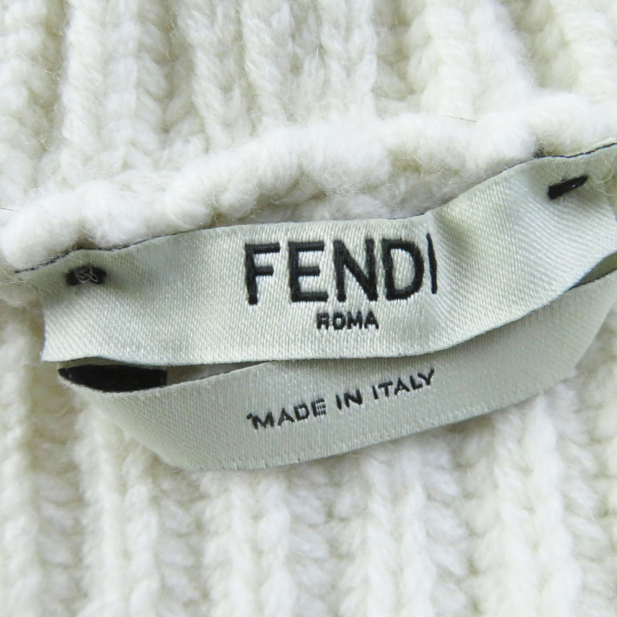 フェンディ ウール カシミア FF ロゴ ニット フーディ