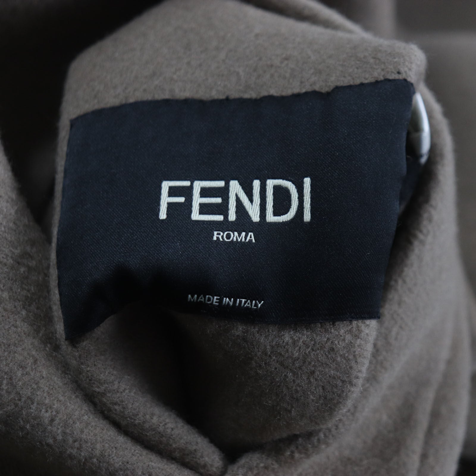 フェンディ ウールシルクトレンチコート