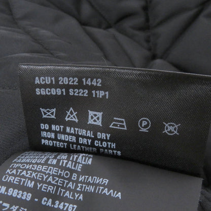 プラダ Re-Nylon トライアングル ロゴ パッド コート