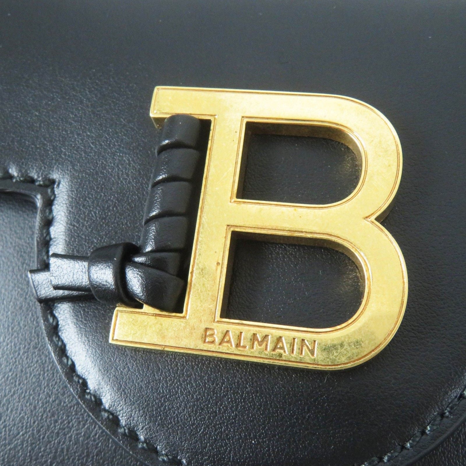 バルマン Bbuzz mini レザーショルダーバッグ