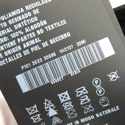 プラダ Re-Nylon トライアングル ロゴ バケット ハット