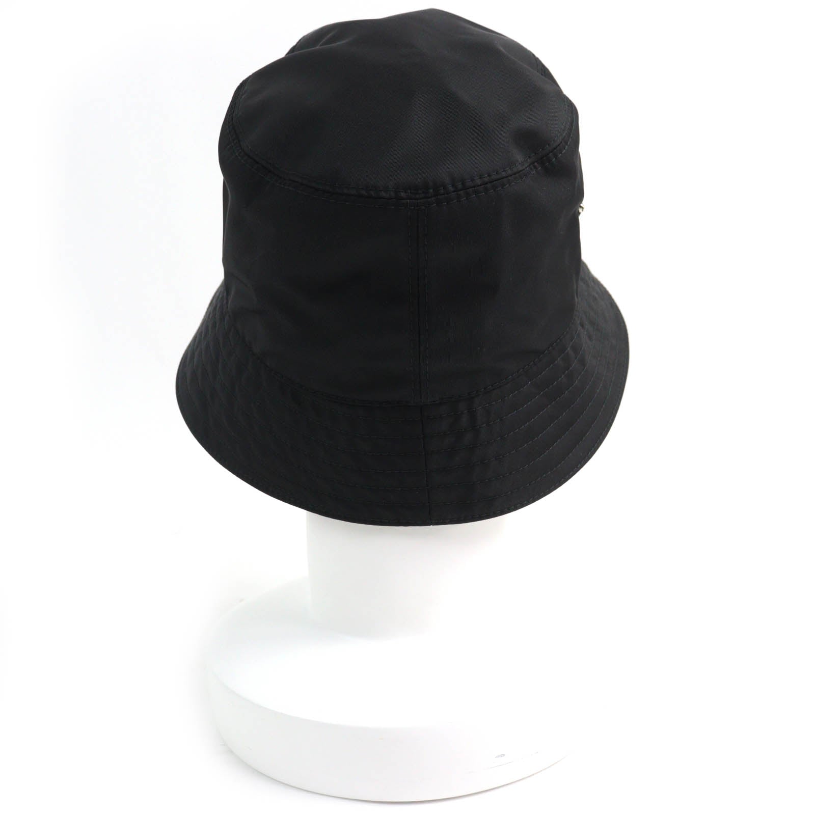 プラダ Re-Nylon トライアングル ロゴ バケット ハット