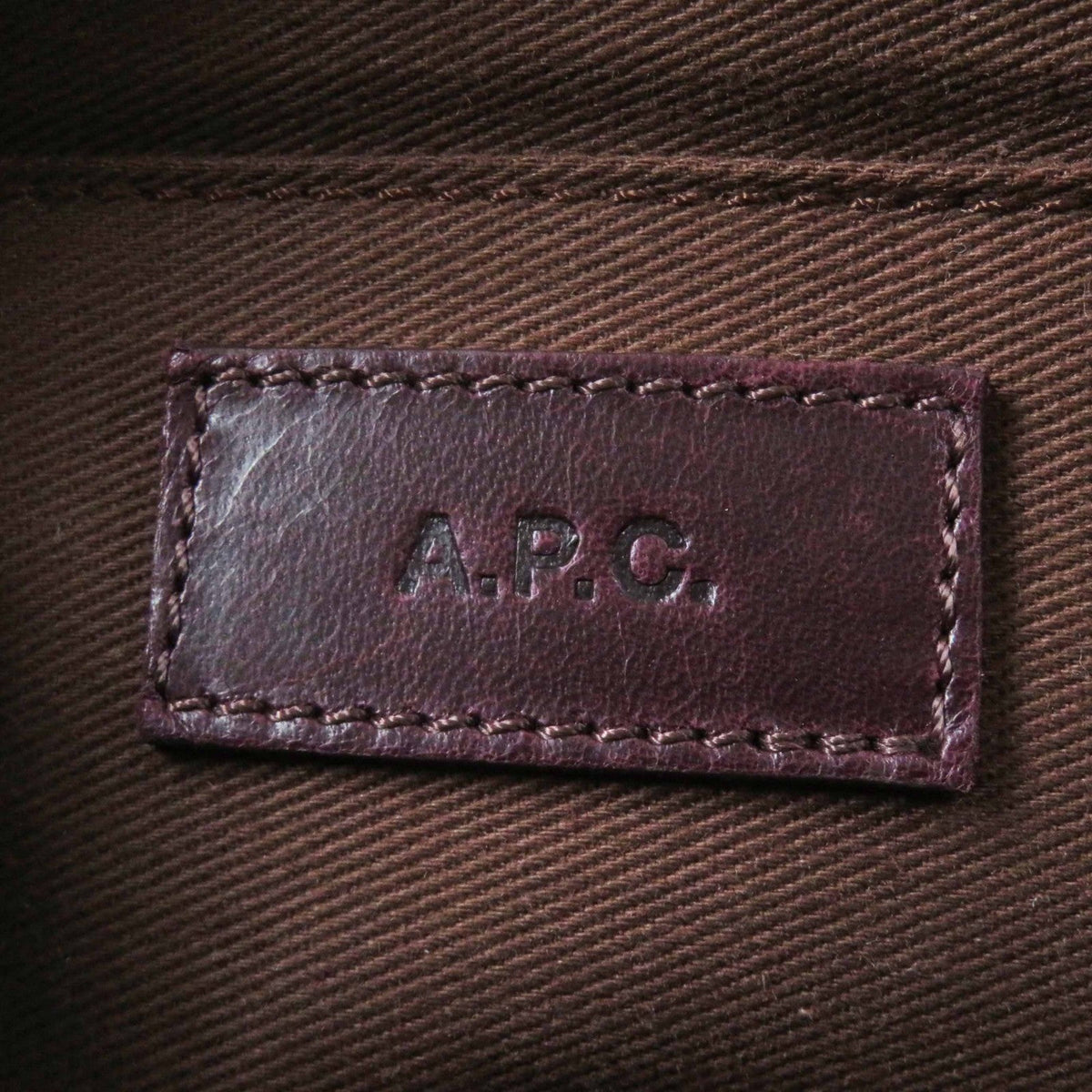 A.P.C. キルティング レザー ショルダー バッグ