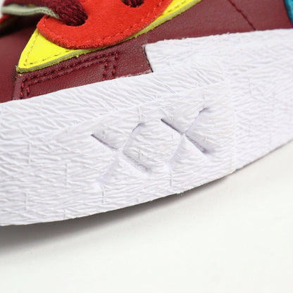 ナイキ KAWS サカイ ブレーザー ロー レザー スニーカー
