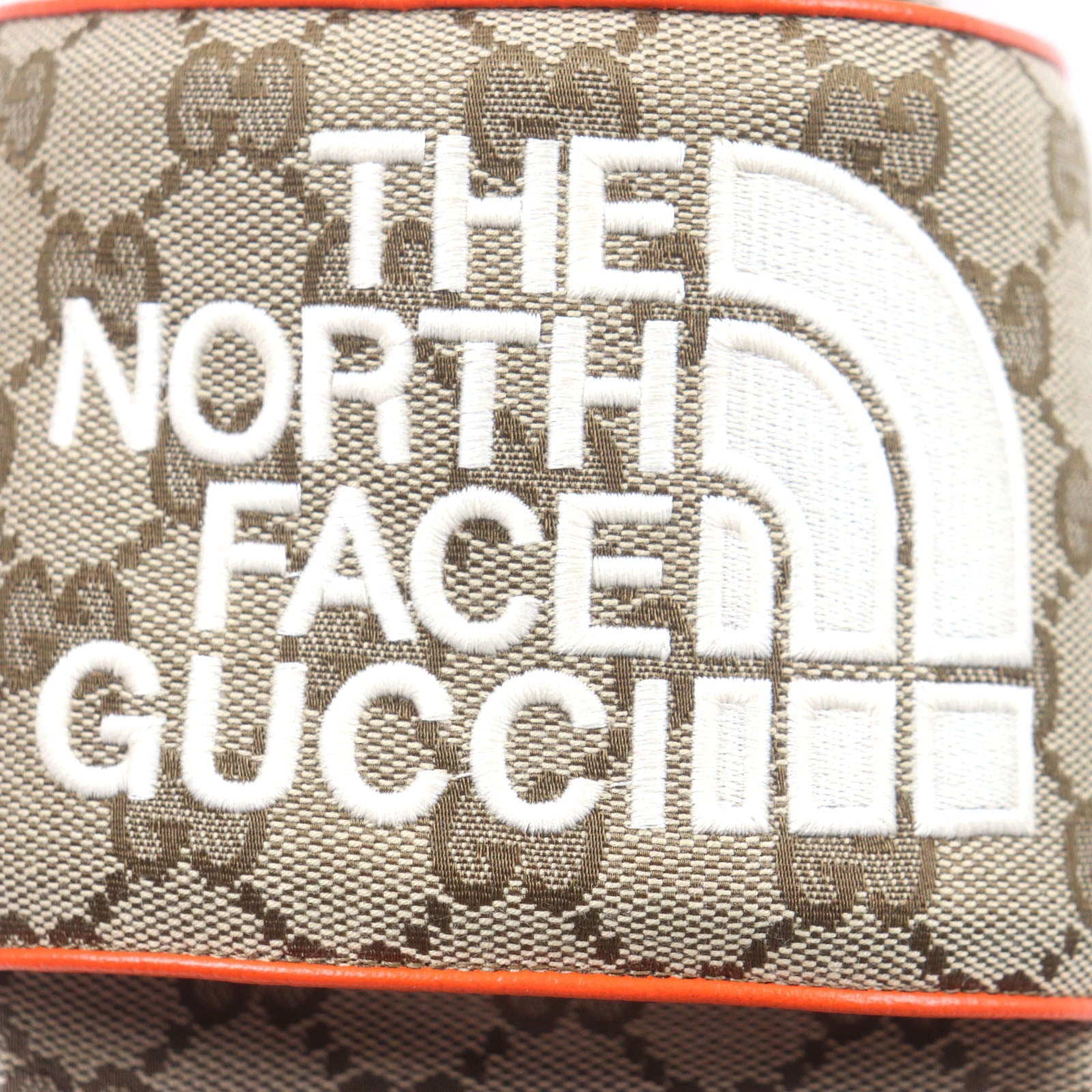 グッチ×The North Face GG キャンバス サンダル