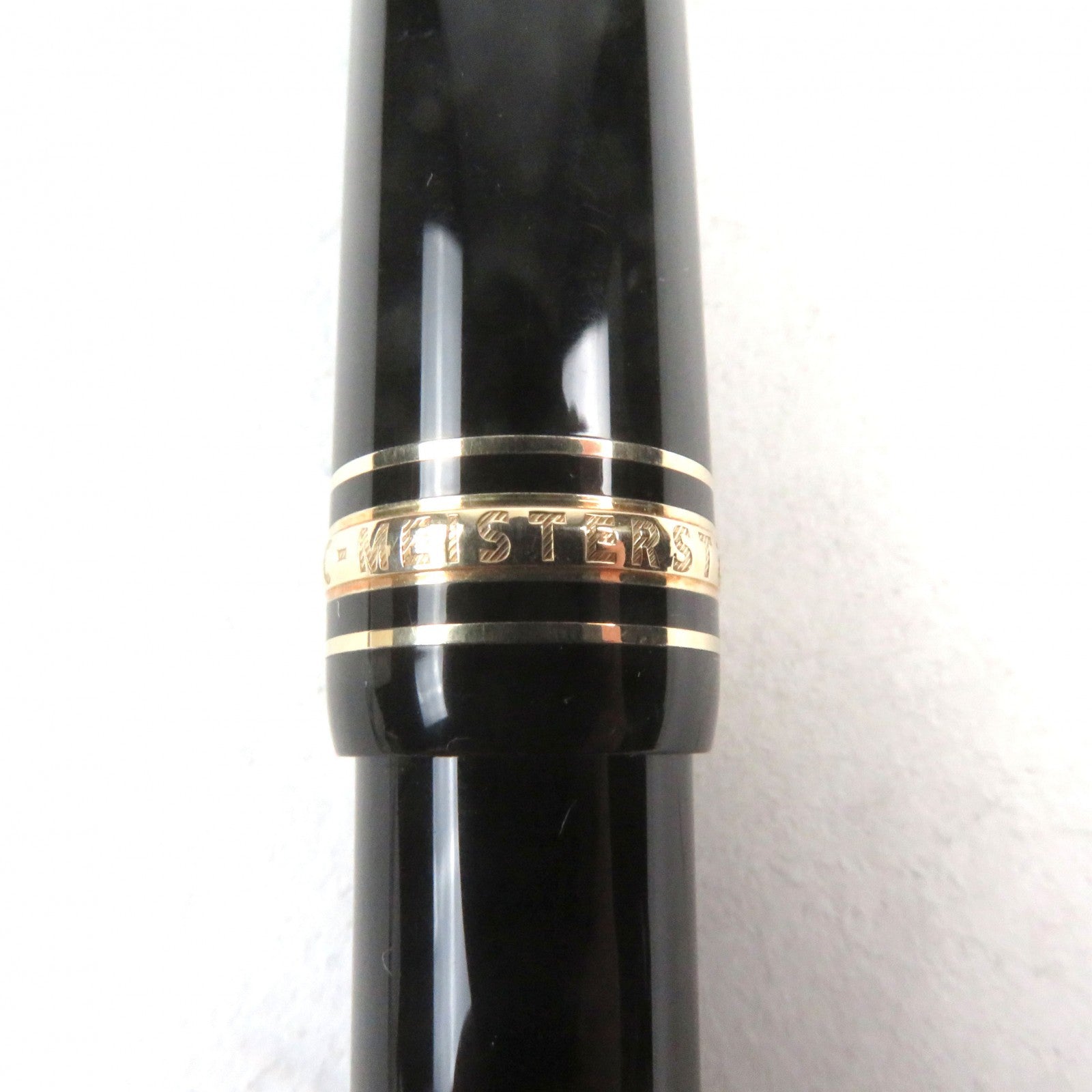 MONTBLANC Meisterstuck Signature Ballpoint Pen