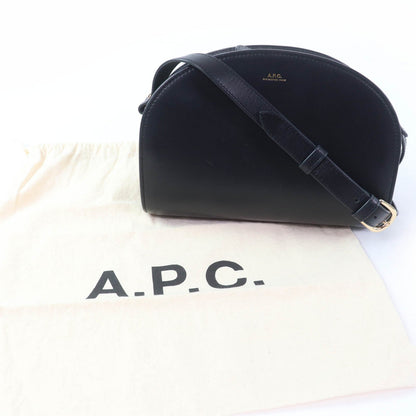 A.P.C. ハーフ ムーン カーフ レザー ショルダー バッグ