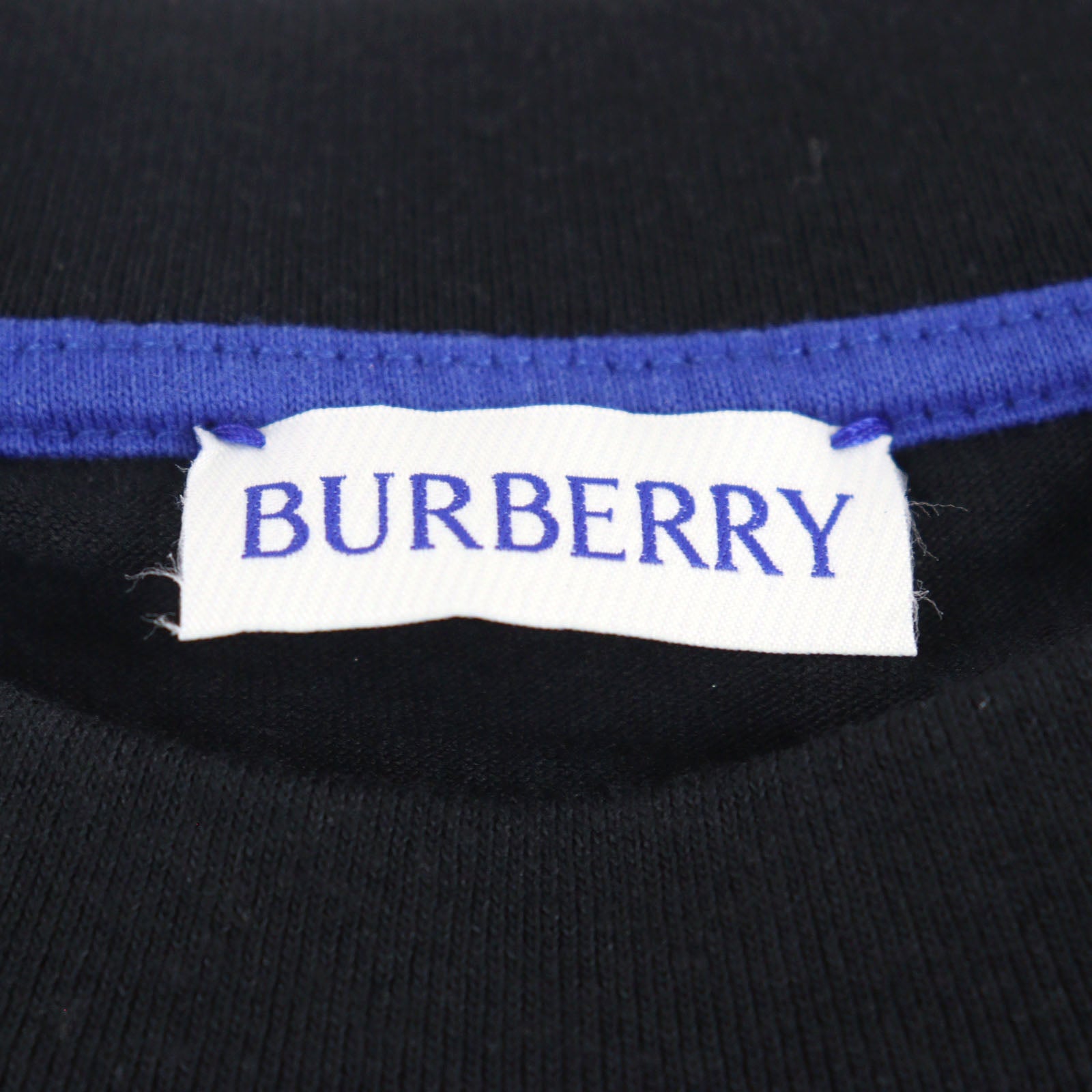 バーバリー ロゴ刺繍 エクエストリアンナイトパッチ Tシャツ