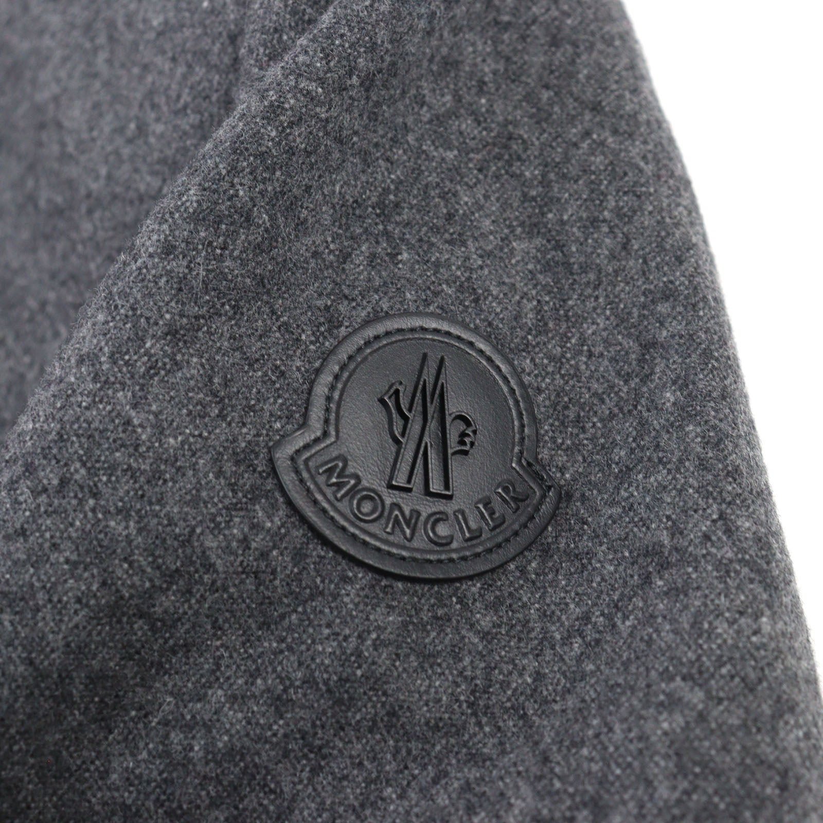 モンクレール MILLEVACHES GIUBBOTTO ダウン ジャケット