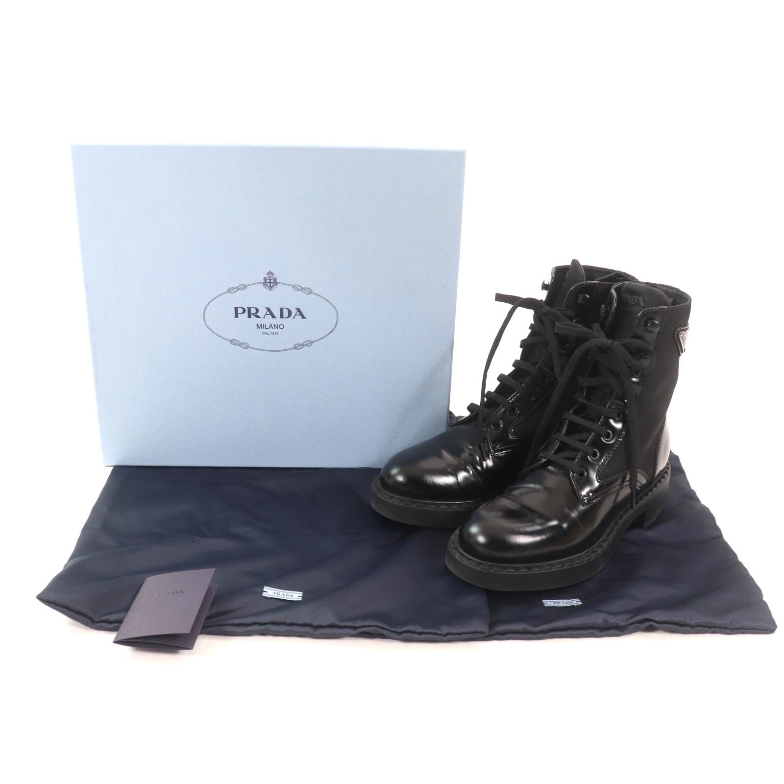 プラダ Re-Nylon ロゴ レザーブーツ