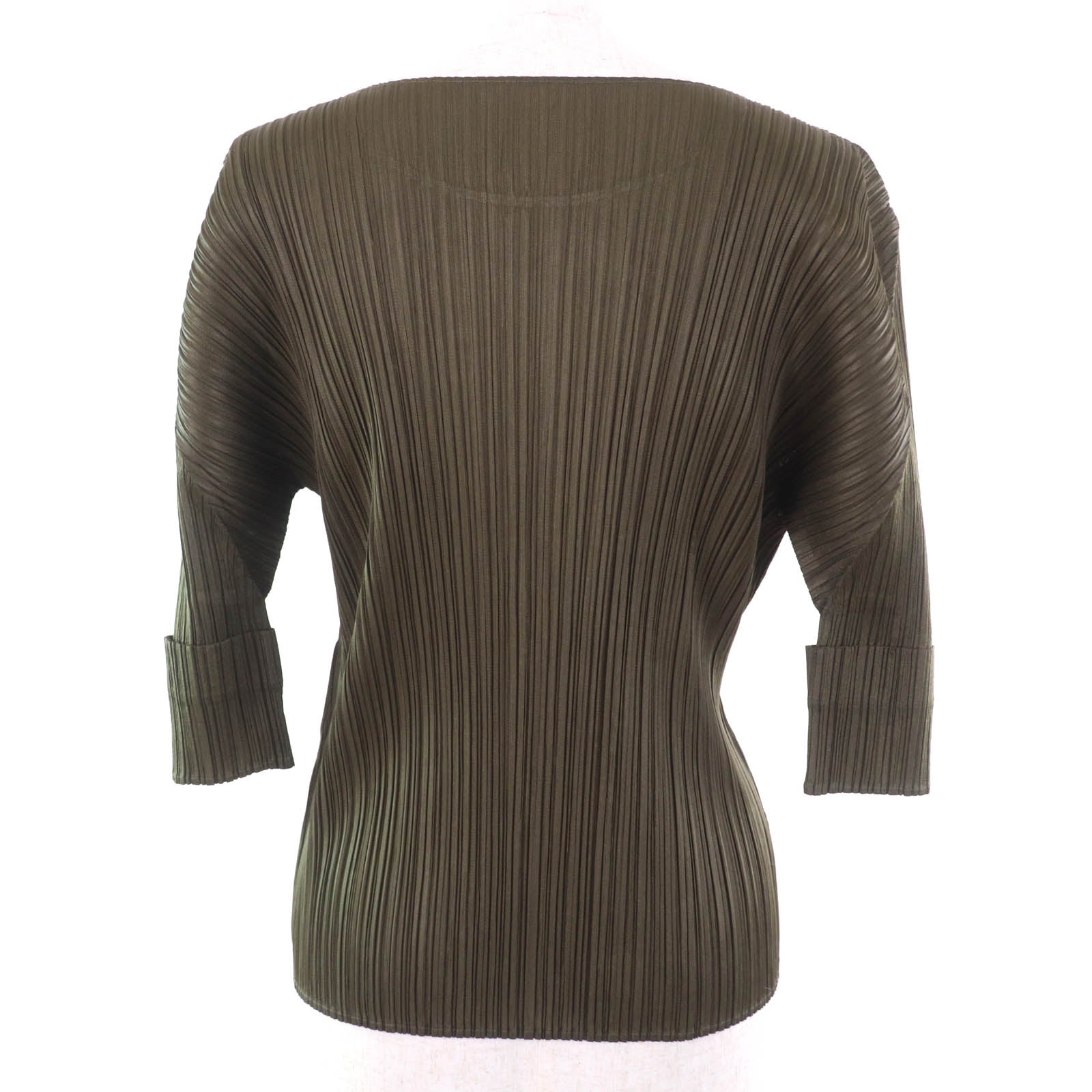 PLEATS PLEASE ポリエステルTシャツ