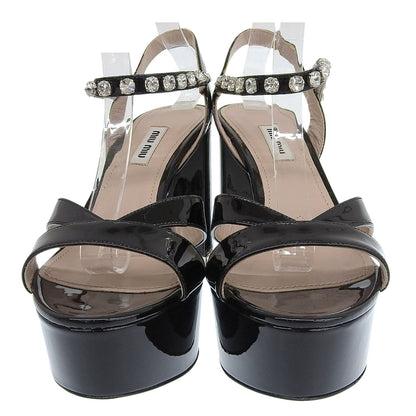 ミュウミュウ パテントレザーサンダル